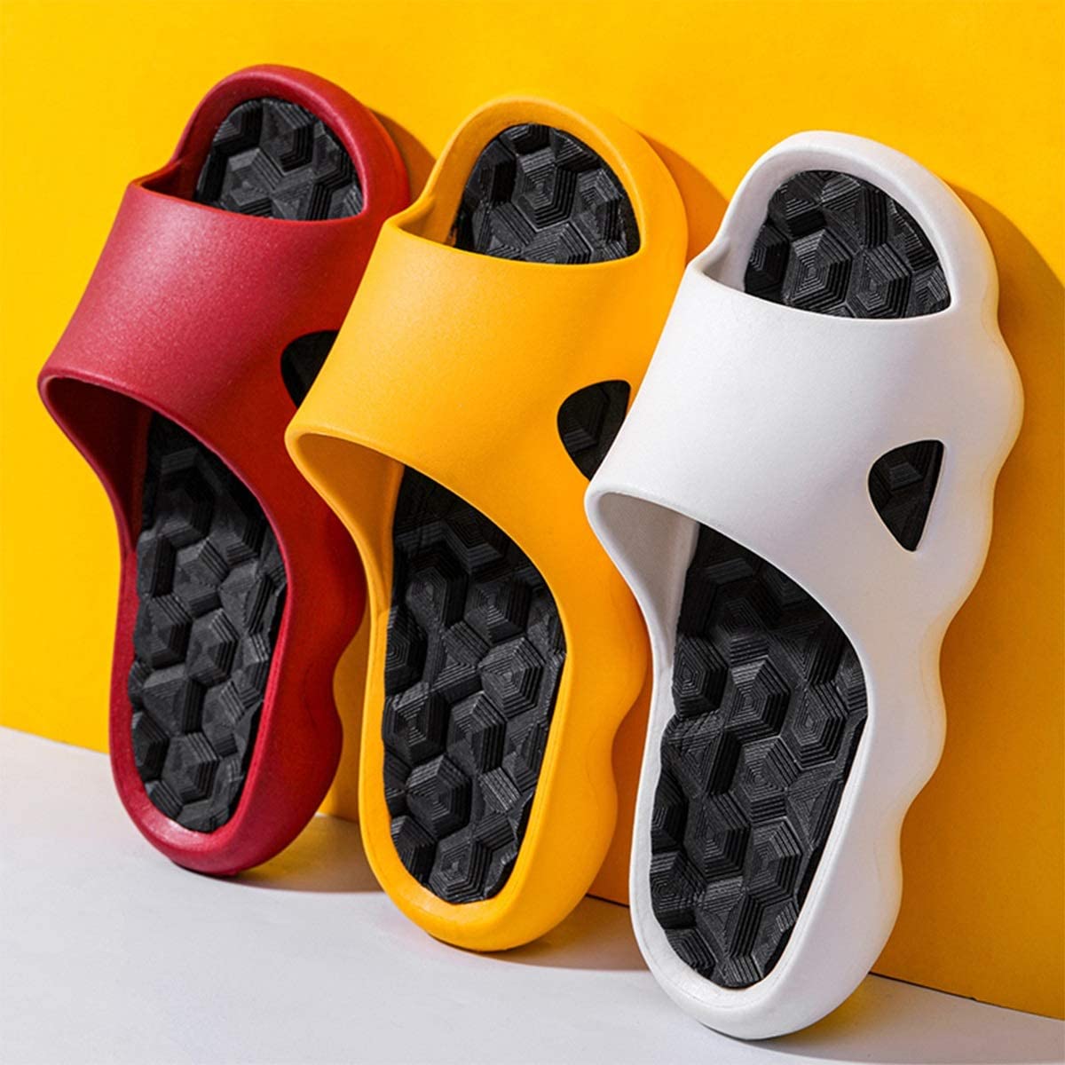 Plantar Fasciitis Slippers for Women, Massage Slippers Foot Reflexology Acupressure Sandals Shower Slippers for Men Ladies Open Toe Shock-Absorbing Sole, Indoor & Outdoor